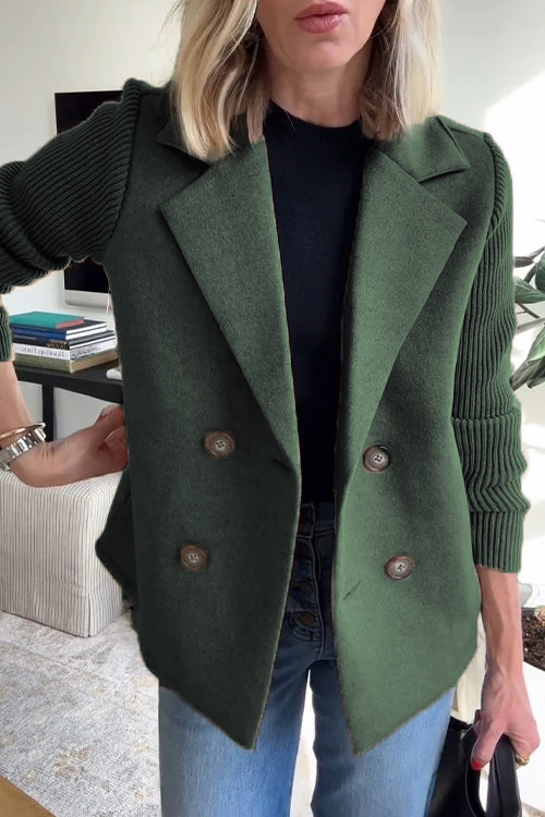 Women's double-breasted blazer with pink front and ribbed sleeves