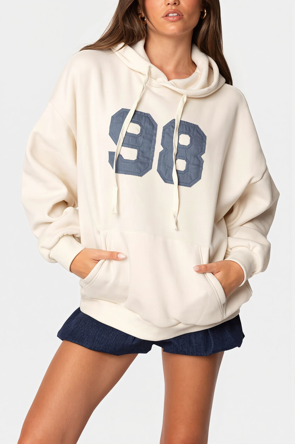 Women's oversized pullover hoodie with number graphic and kangaroo pocket