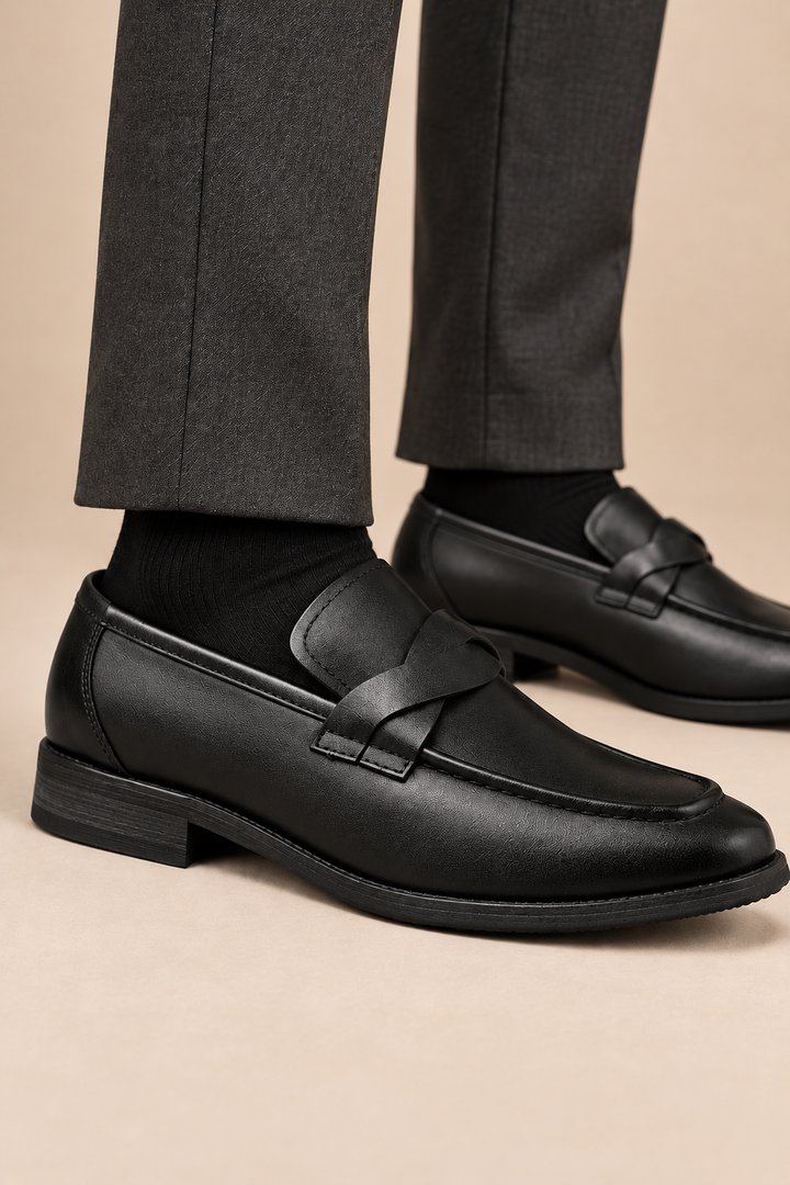 Men's Smooth Moc Toe Penny Loafers