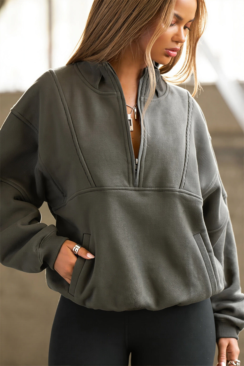 Women's oversized half-zip longline sweatshirt with stand collar