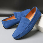 Men's penny loafers with stitched apron toe and flat outsole