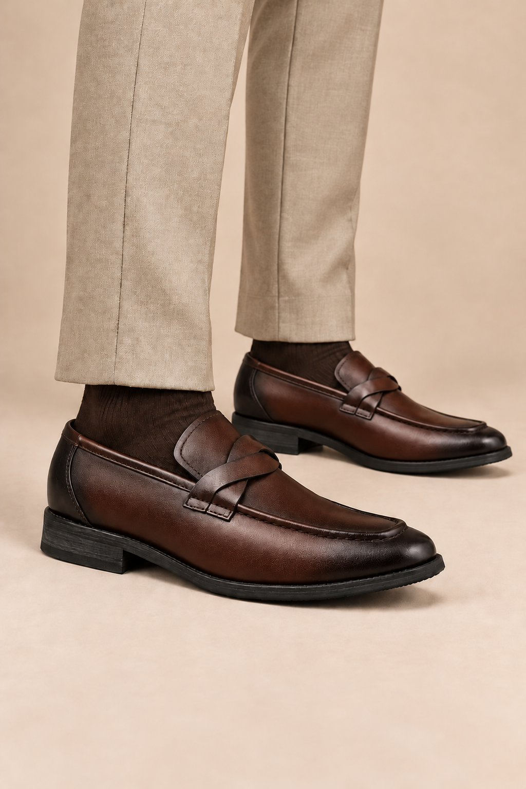 Men's Smooth Moc Toe Penny Loafers