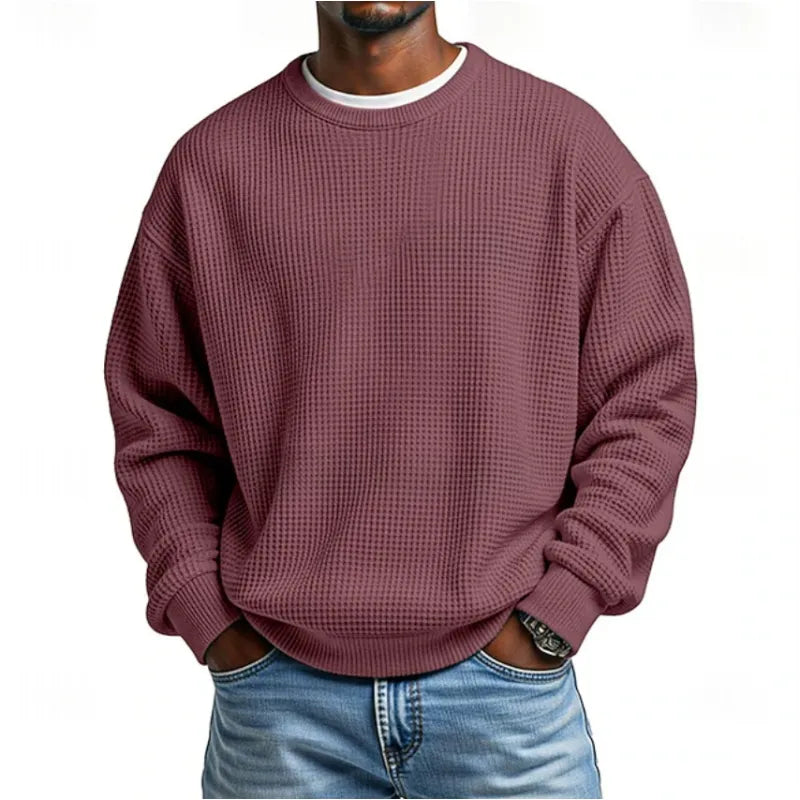 Men's relaxed textured crew neck sweatshirt with long sleeves and ribbed trims
