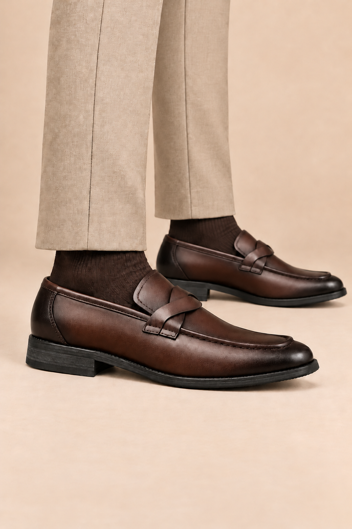 Men's Smooth Moc Toe Penny Loafers