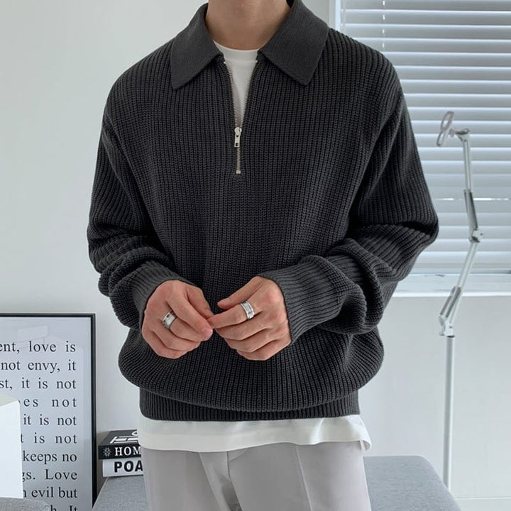 Men's ribbed half-zip sweater with polo collar and long sleeves