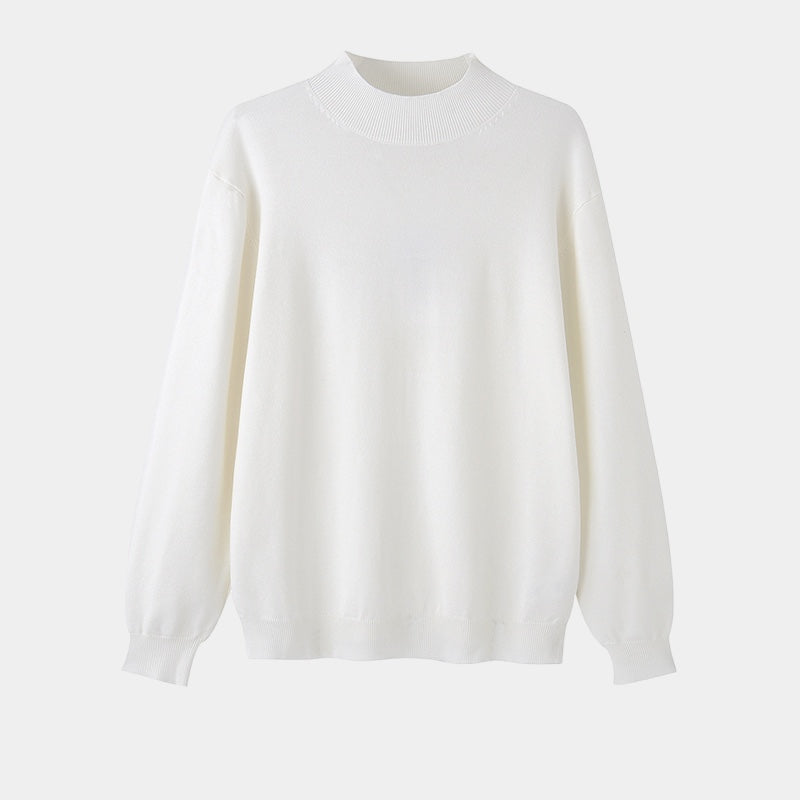 Plain mock neck sweater with long sleeves and ribbed trims