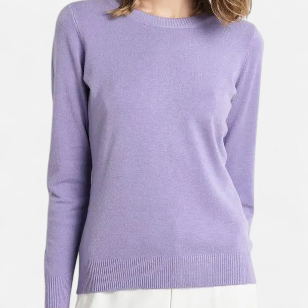 Women's classic crew neck sweater with long sleeves