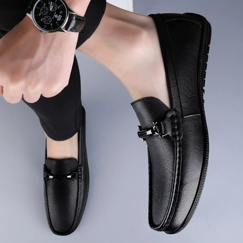 Slip-on loafers with square toes and metal bit detail