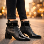 Women's quilted ankle boots with buckle strap and block heel
