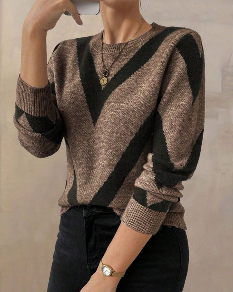 Women's geometric pattern crew neck sweater with long sleeves