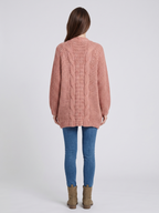 Women's oversized cable knit cardigan with front pockets