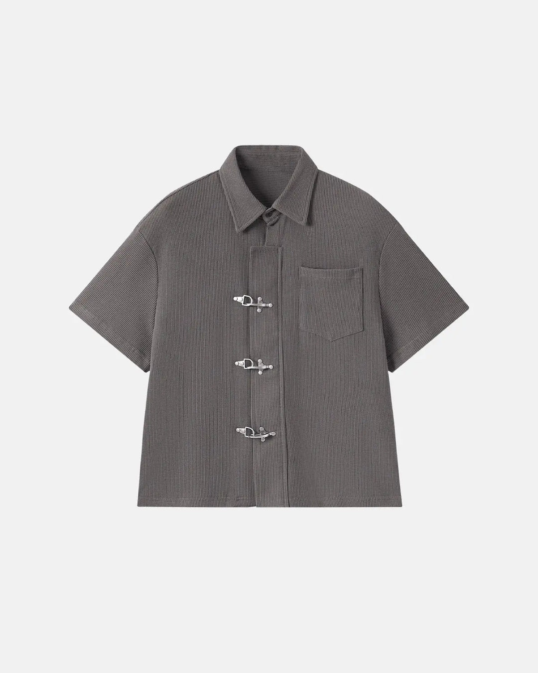Men's dark gray waffle shirt with short sleeves and metal clasps
