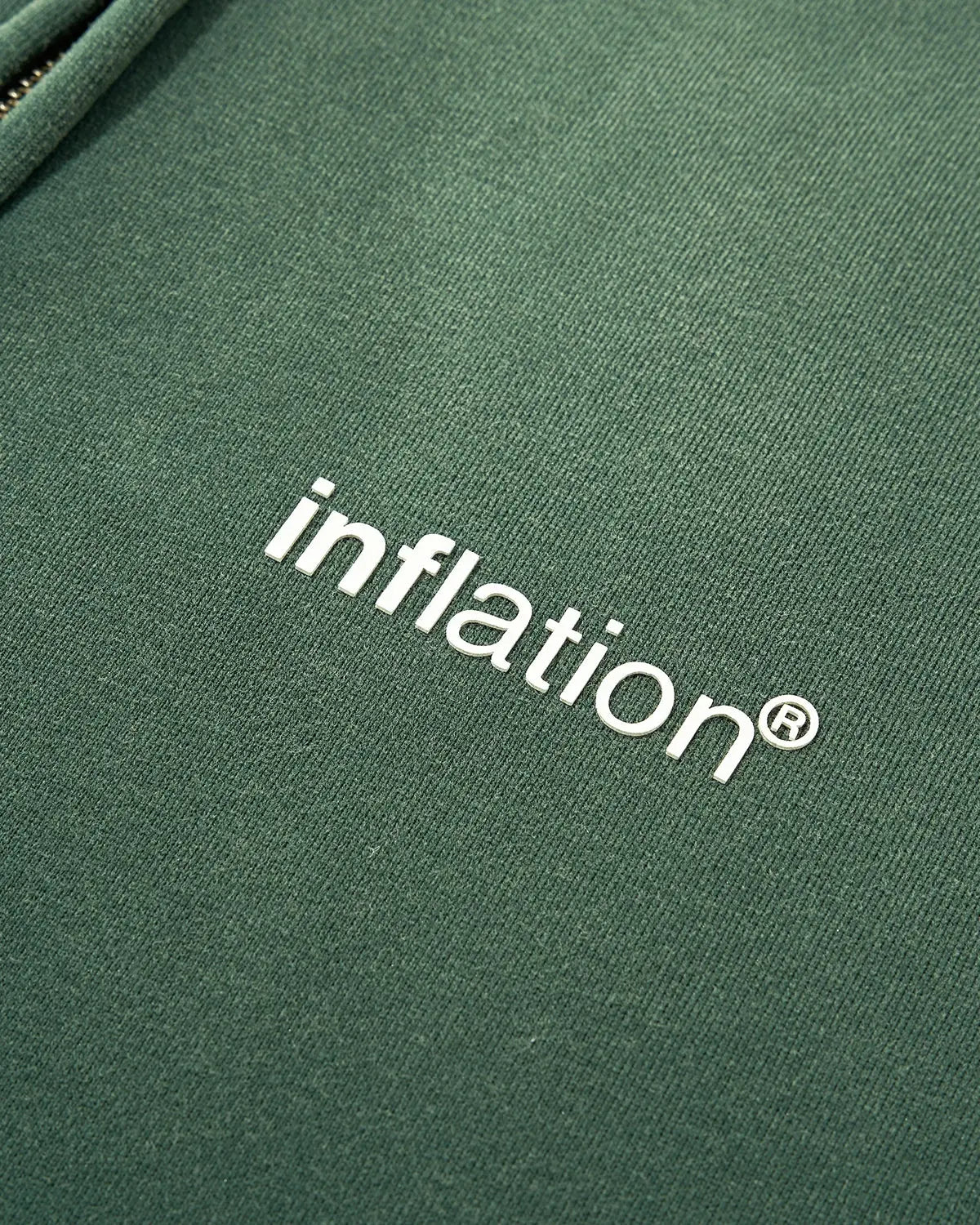 Green zip-up hoodie with hood, kangaroo pocket and ribbed trims