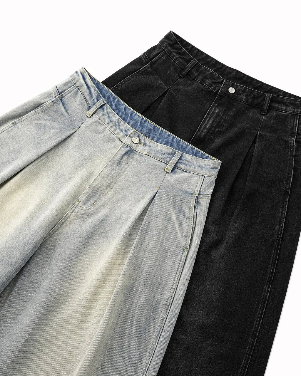 Super baggy acid washed jeans with pleated front and wide legs