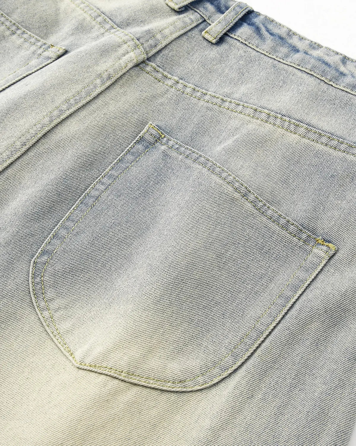 Super baggy acid washed jeans with pleated front and wide legs