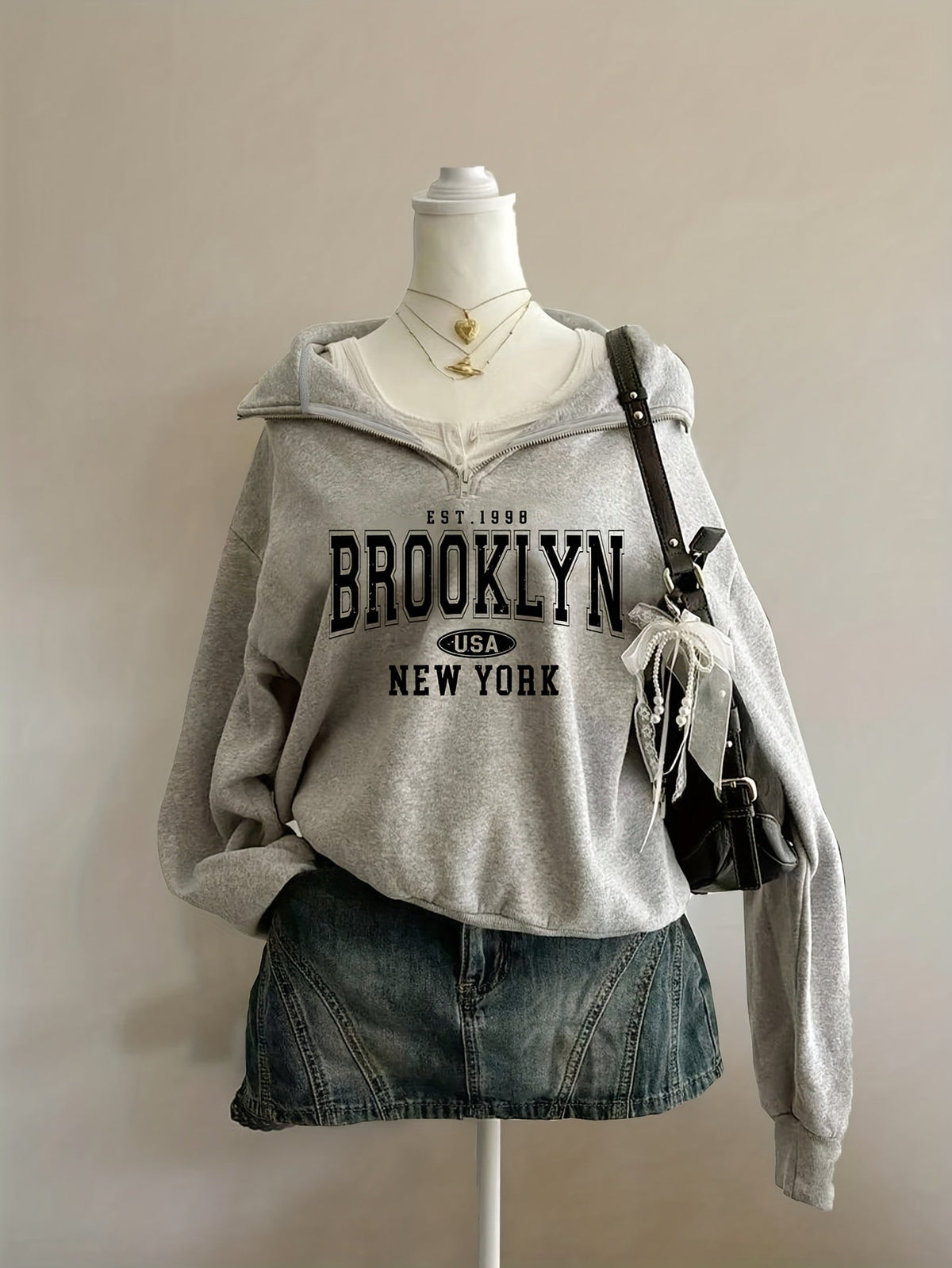 Women's hooded Brooklyn print zip hoodie with long sleeves