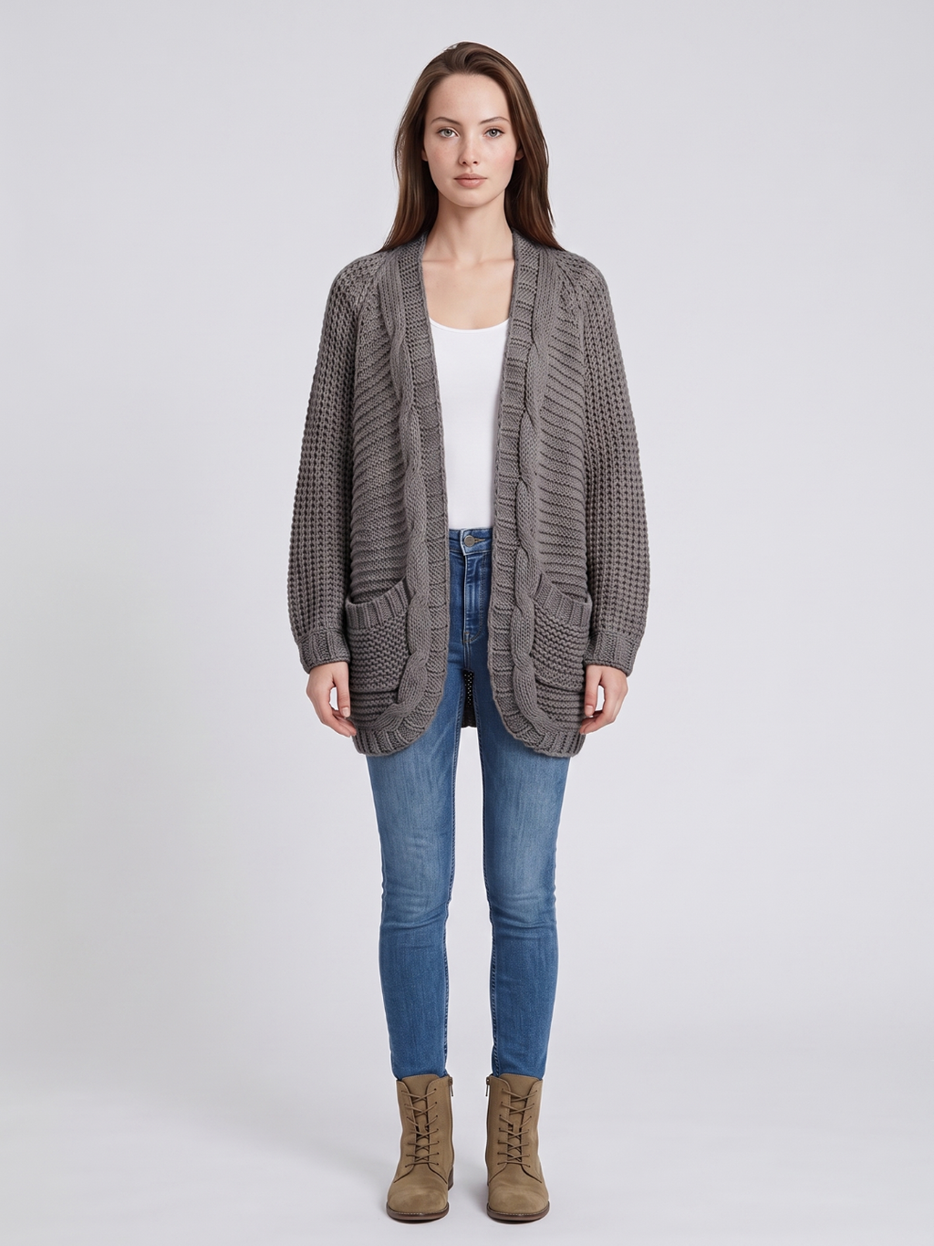 Women's oversized cable knit cardigan with front pockets