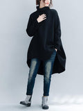 Women's loose turtleneck sweatshirt with long sleeves and a hi-low hem