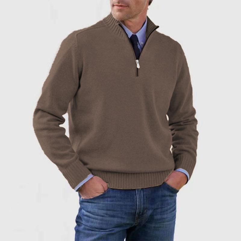 Men's quarter zip mock neck jumper with long sleeves and ribbed trims