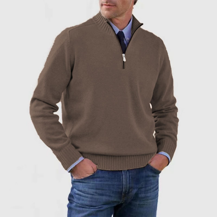 Men's quarter zip mock neck jumper with long sleeves and ribbed trims