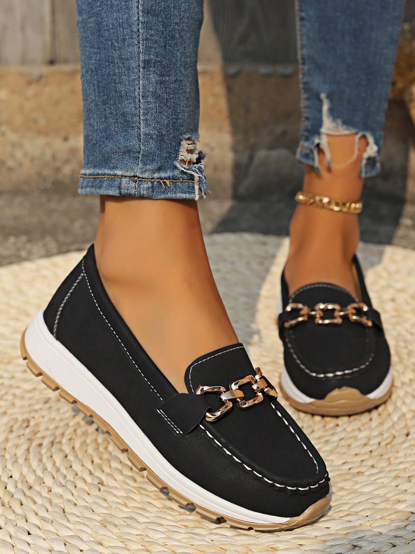 Women's loafers with gold chain detail and thick sole