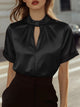 Women's blouse with Mandarin collar, keyhole front and short sleeves