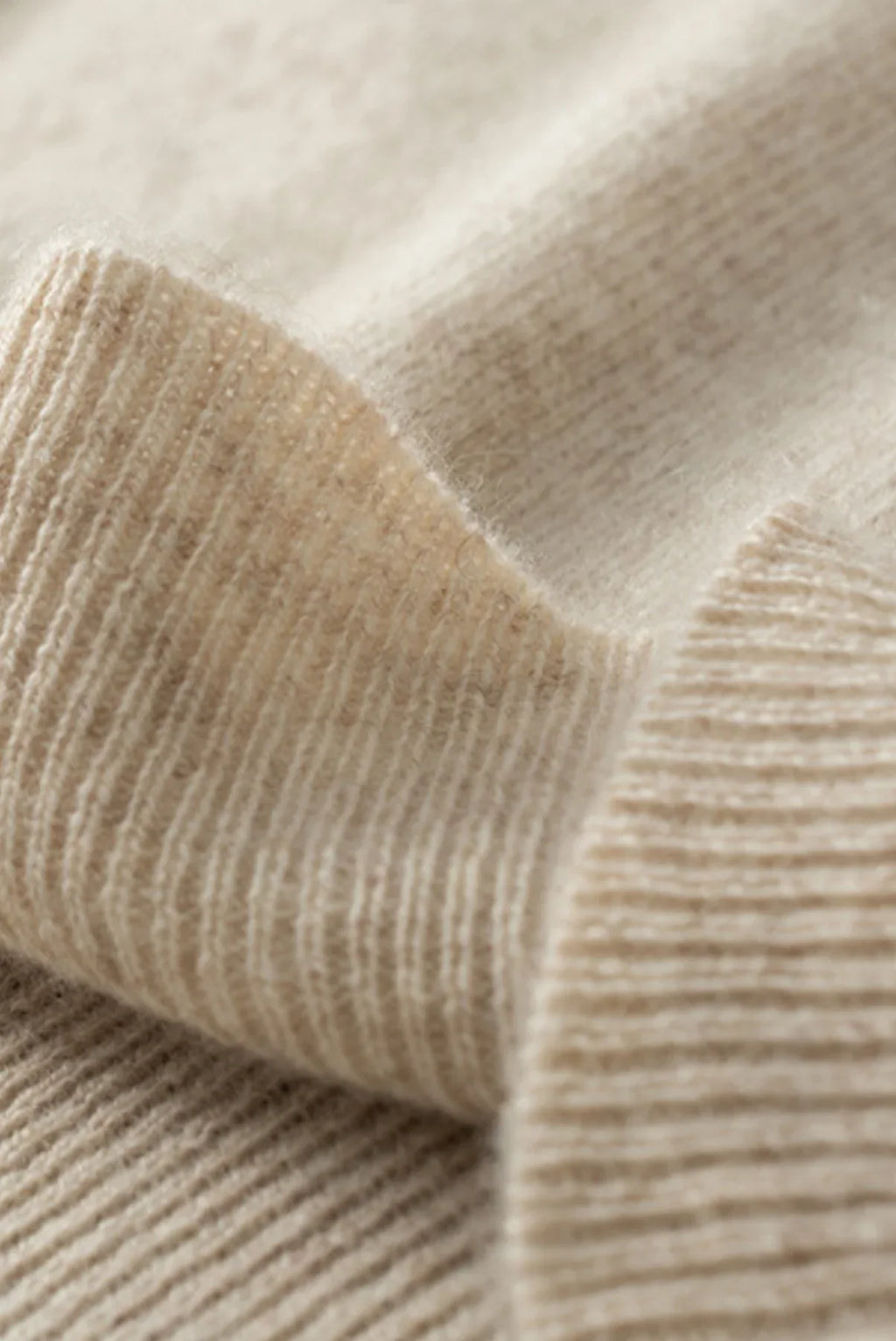 Men's plain turtleneck sweater with ribbed collar and long sleeves