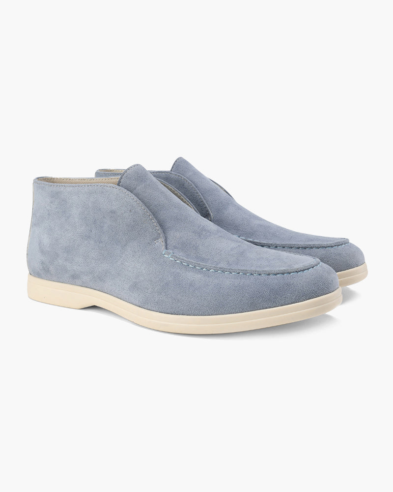 Suede loafers with moc stitching and contrasting light soles