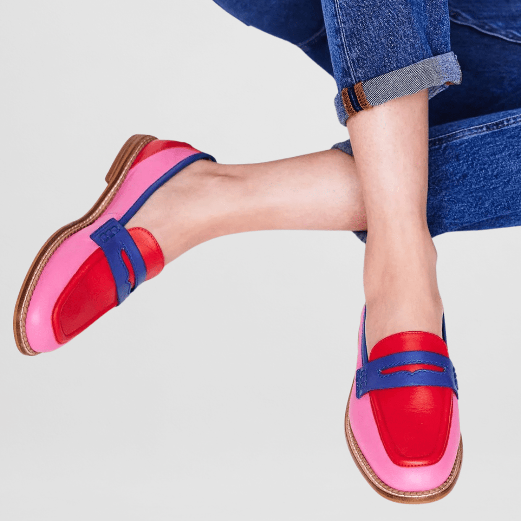Women's color-block slip-on loafers with rounded toes and flat soles