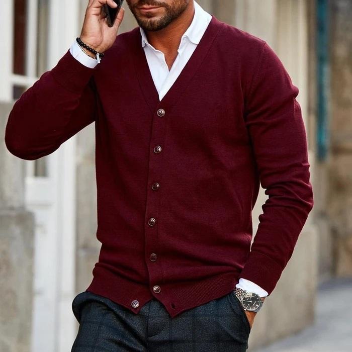 Men's plain V-neck cardigan with buttons and long sleeves