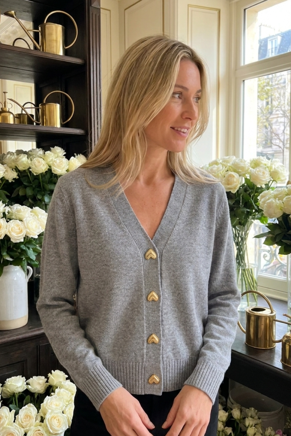 Women's V-neck cardigan with decorative heart-shaped buttons