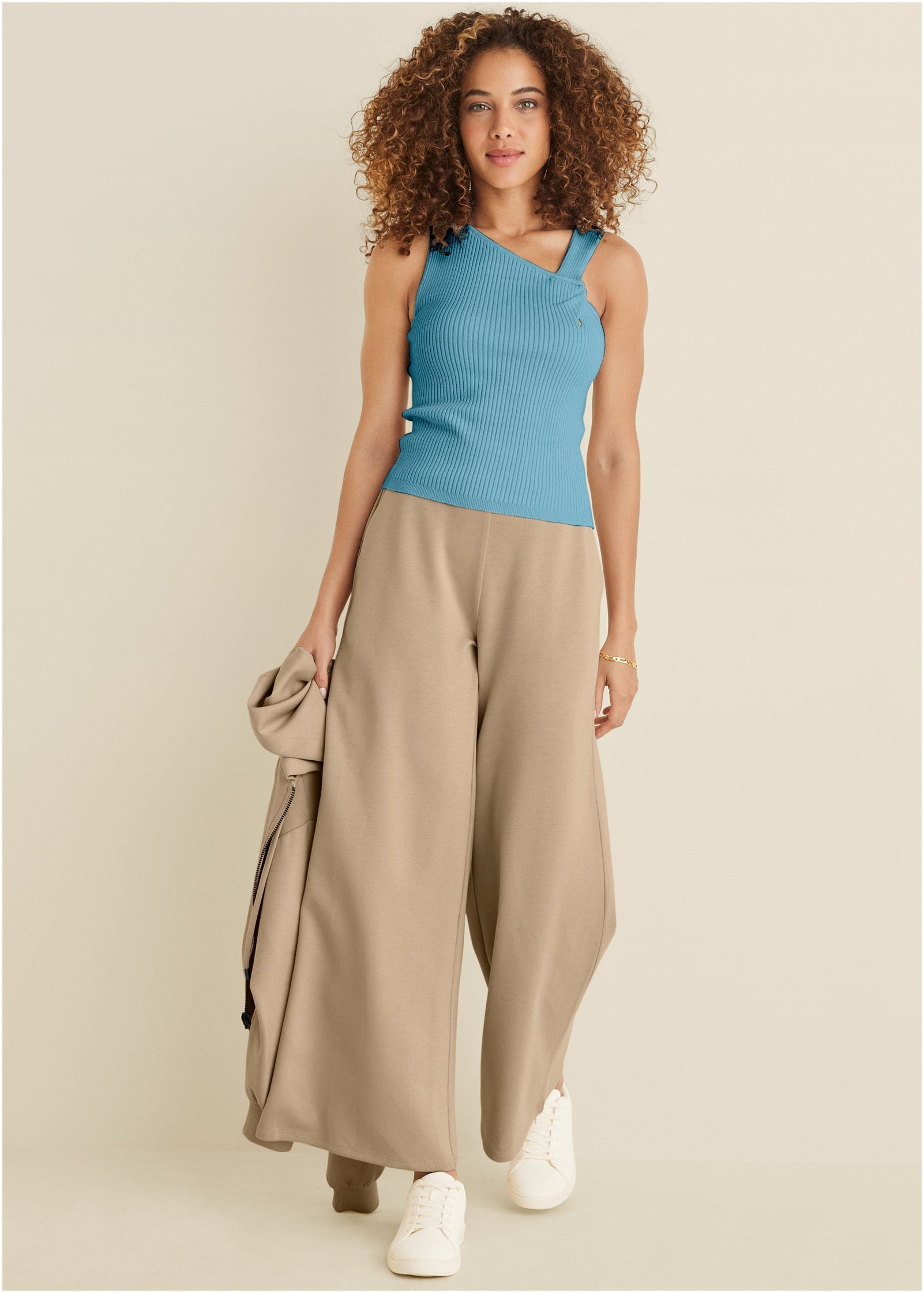 Women's blue ribbed twist detail sweater tank