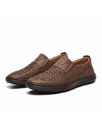 Men's perforated slip-on loafer with round toe and flat textured sole