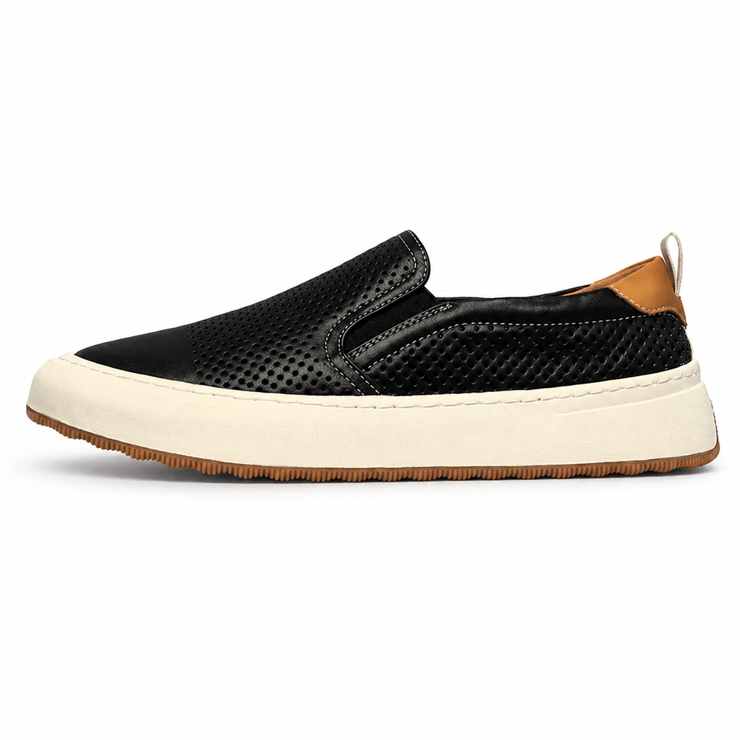 Slip-on loafers with rounded toes, contrast soles and heel pull tabs