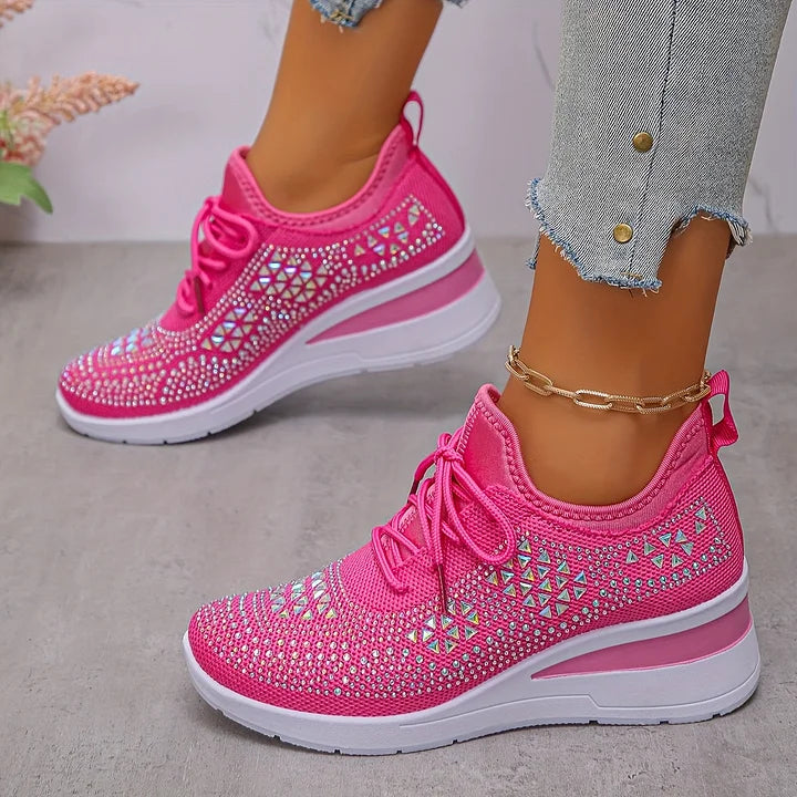 Women's knit-look lace-up sneakers with round toes and platform soles
