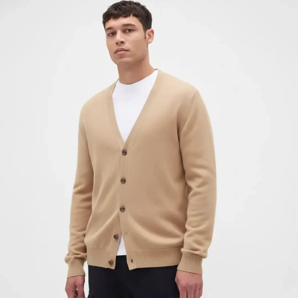 Men's V-neck knit cardigan with long sleeves and buttons