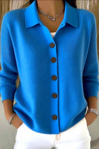 Women's plain knit cardigan with shirt collar, long sleeves and button front