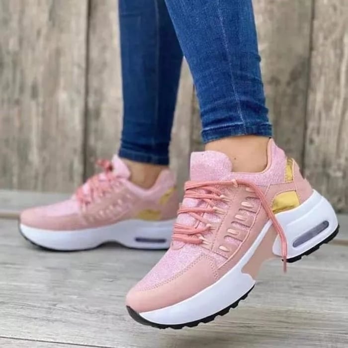 Women's lace-up sneakers with panelled uppers and platform soles