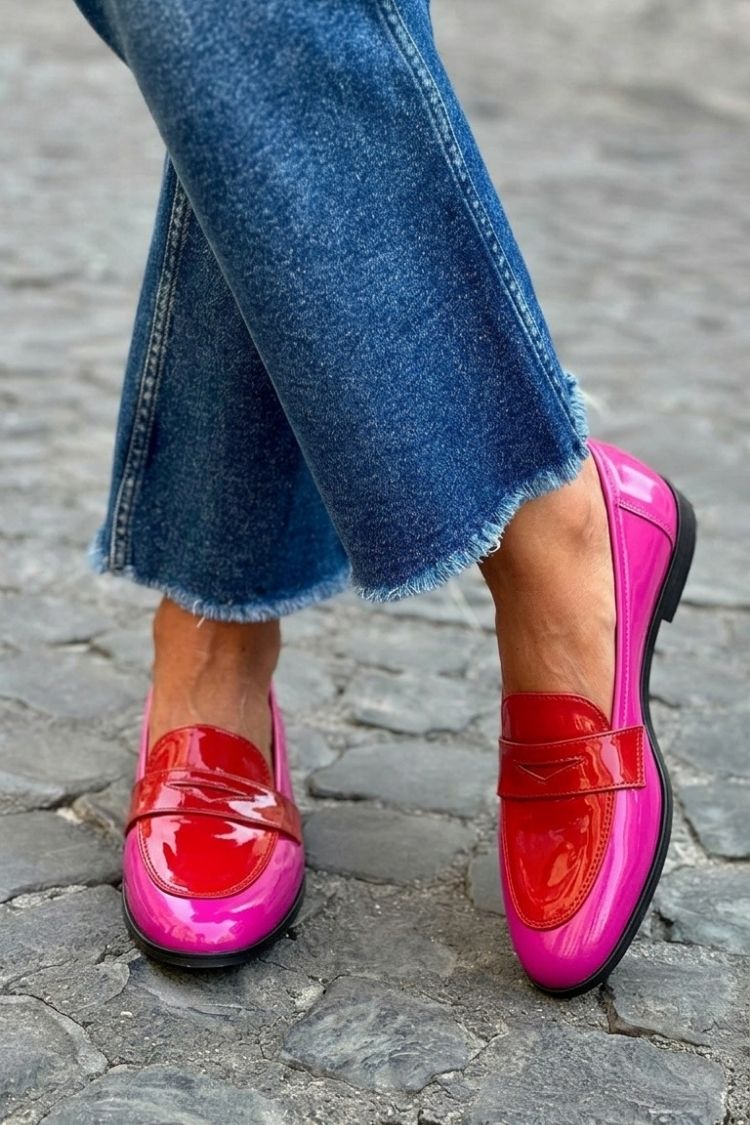 Women's patchwork colourblock loafers with round toes and vamp straps