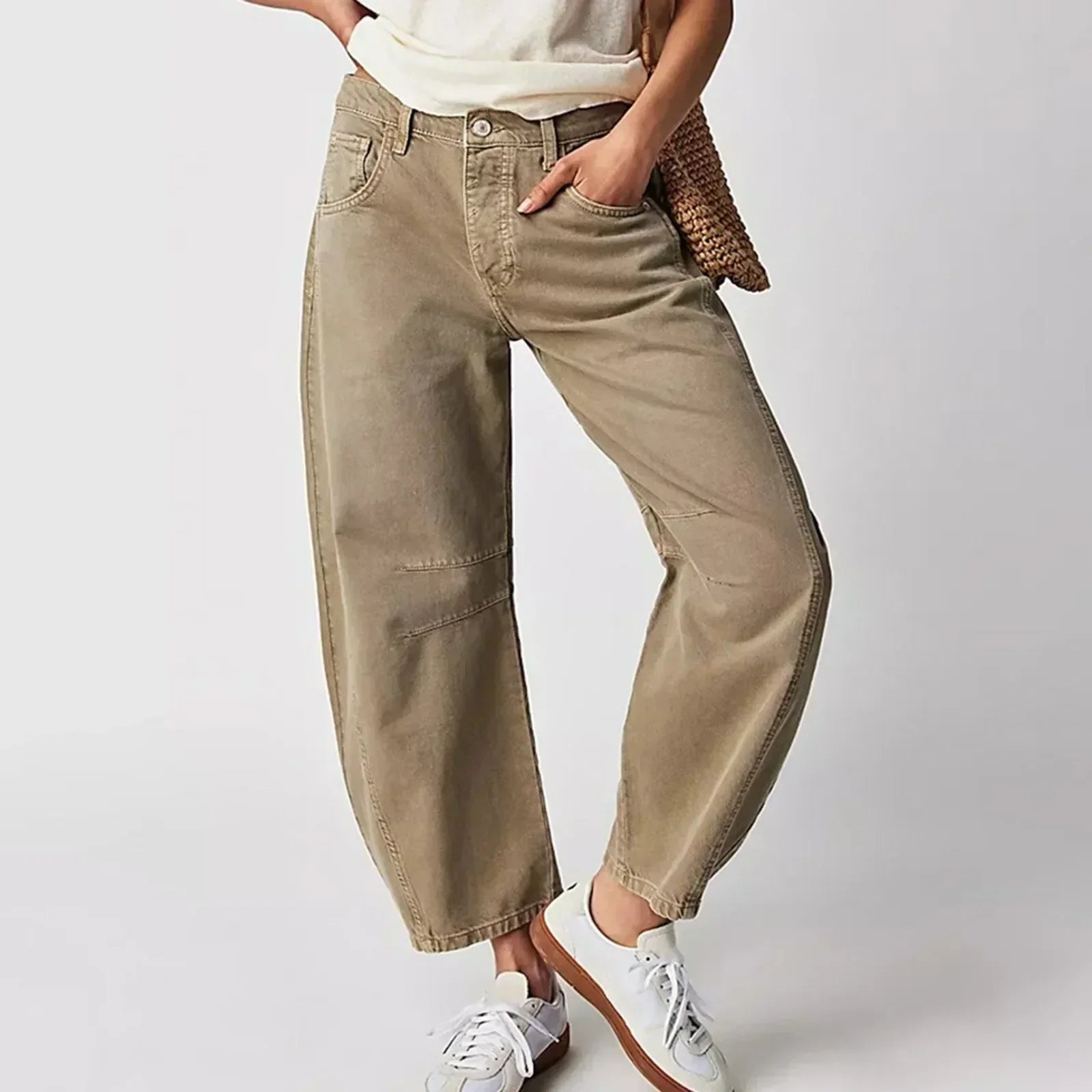 Women's high-waist cropped wide-leg trousers with front pockets