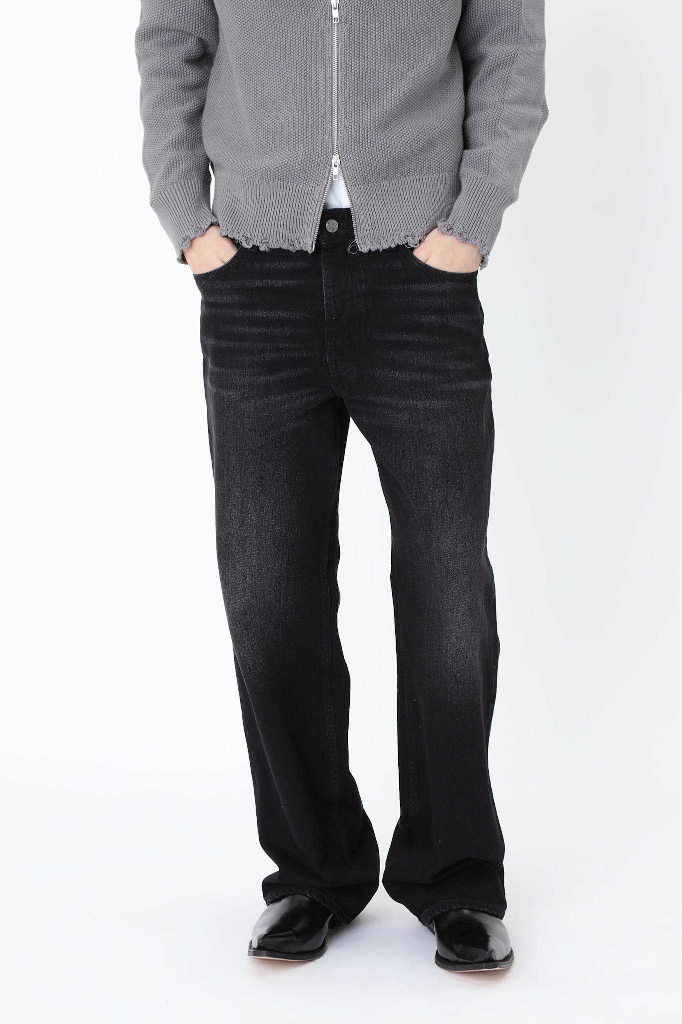 Women's black high-rise straight-leg five-pocket jeans