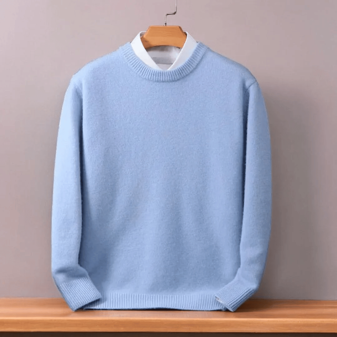 Men's oversized plain crew-neck sweater with ribbed trims