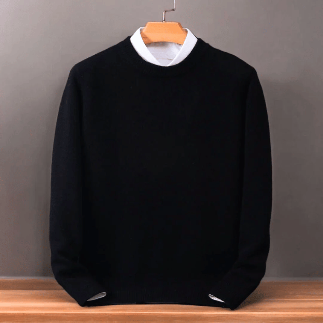Men's oversized plain crew-neck sweater with ribbed trims