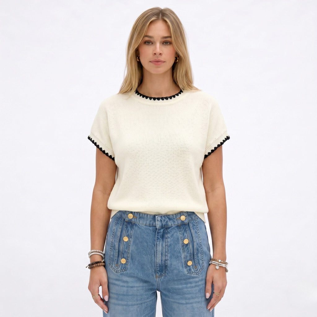 Women's short-sleeve knitted jumper with contrast scalloped trim