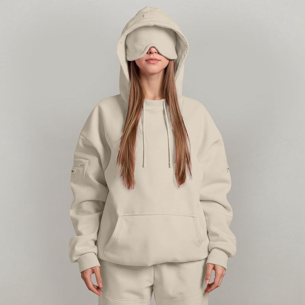 Women's hooded sweatshirt and jogger set with long sleeves and front pocket