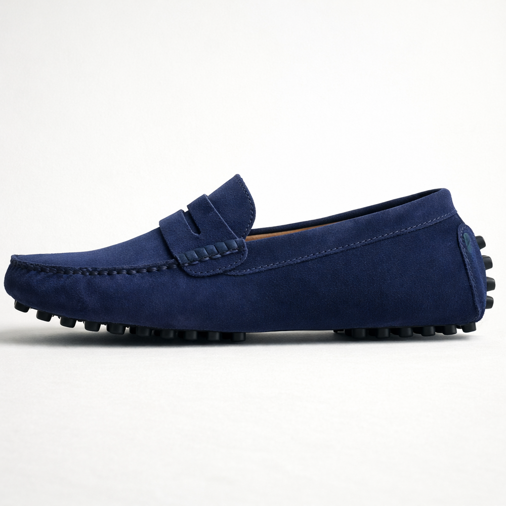 Men's solid penny loafers with moc toe and flat tread sole