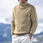 Men's ribbed turtleneck sweater with long sleeves