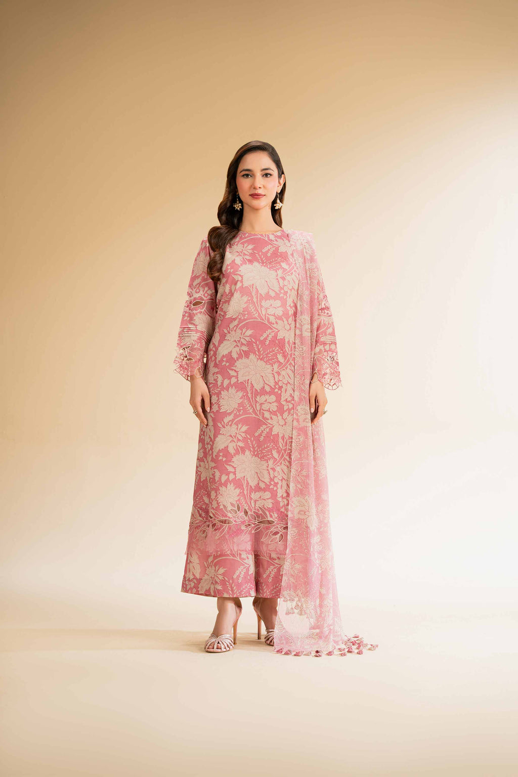 Women's pink floral three-piece suit with long sleeve tunic and scarf