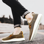 Men's plain slip-on loafers with round toes