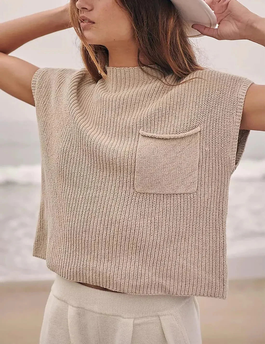 Women's ribbed knit short-sleeve top with chest pocket